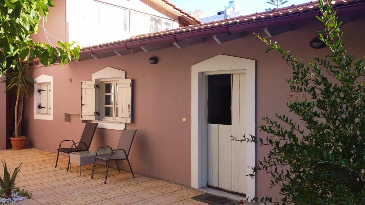 "Villa Kanavos" Apts Matala  Exterior photo