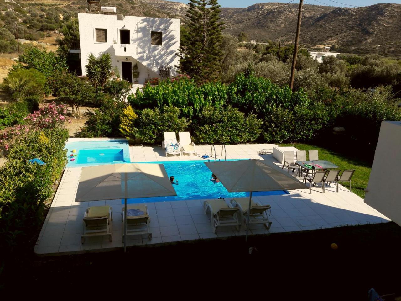 "Villa Kanavos" Apts Matala  Exterior photo